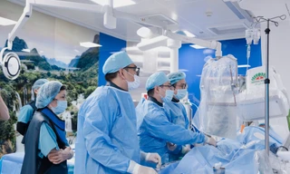 Cập nhật tiến bộ quốc tế, BVĐK Hồng Ngọc xử lý nhiều ca tim mạch phức tạp