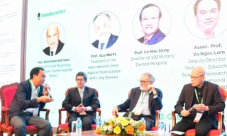 300 lãnh đạo các tổ chức quốc tế dự hội nghị ứng dụng dữ liệu lớn, AI trong y tế