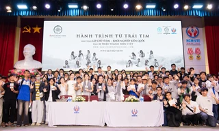 Các hoa hậu, nghệ sĩ lan tỏa tri thức và khát vọng tại Hành trình Từ Trái Tim