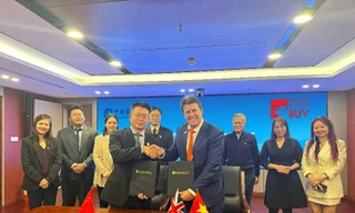 BUV và Trung tâm Dịch vụ Trao đổi Học thuật Trung Quốc hợp tác chiến lược nhằm thúc đẩy trao đổi quốc tế