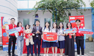 UEF sẽ có mặt tại 300 trường THPT trao học bổng trực tiếp cho thí sinh 2k8