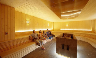 Vì sao khách Hàn Quốc 'chuộng' mô hình khoáng nóng tại Việt Nam?