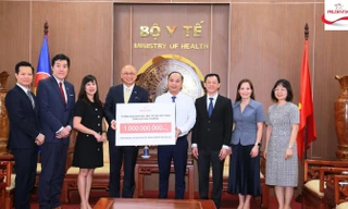 Prudential Việt Nam chung tay khắc phục hậu quả sau mưa lũ, trao gửi yêu thương đến người dân vùng ảnh hưởng