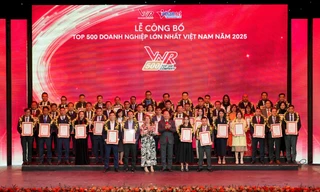 Vietnam Report vinh danh các doanh nghiệp lớn và uy tín nhất Việt Nam năm 2025