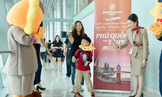 Hơn 200 khách Đài Loan (Trung Quốc) bay thẳng đến Phú Quốc trên chuyến bay quốc tế đầu tiên của Sun PhuQuoc Airways