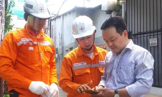 EVNHCMC công khai, minh bạch lượng điện tiêu thụ