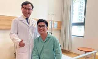 Từ Singapore về Vinmec tại Việt Nam chữa trị, bệnh nhân chấm dứt cơn đau dai dẳng kéo dài suốt 7 năm