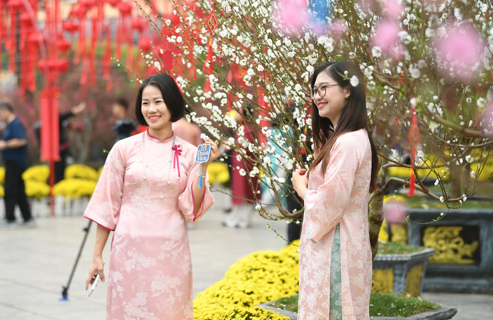 Hà Nội miễn phí tham quan di tích Phố Cổ 3 ngày Tết, bắn pháo hoa 31 điểm