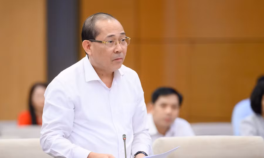 Phải 'gióng lên hồi chuông cảnh tỉnh' giúp cán bộ, đảng viên vượt qua cám dỗ