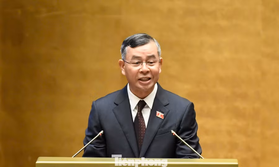 Quốc hội 'chốt' bỏ ngưỡng chịu thuế 500 triệu với hộ kinh doanh