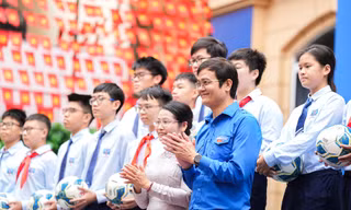 Ban Bí thư T.Ư Đoàn dự lễ khai giảng năm học mới 2026 - 2027