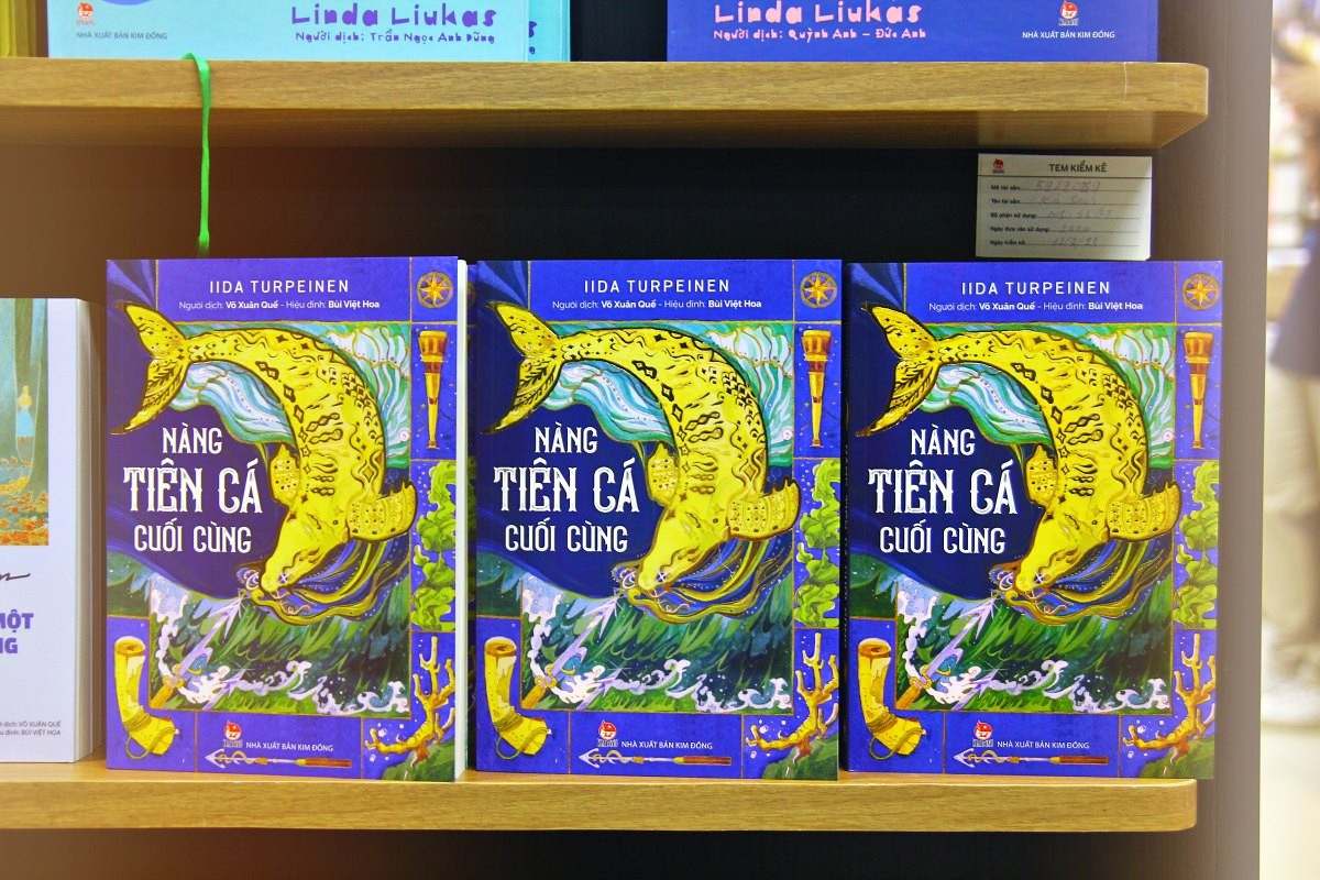 "Nàng tiên cá cuối cùng" kể về một hành trình dài 3 thế kỉ, với bò biển Steller là nhân vật trung tâm. 1200-bobien.jpg