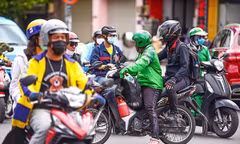 Hà Nội: Đề xuất cấm xe máy công nghệ chạy xăng trong vùng phát thải thấp