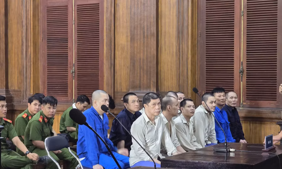 Các bị cáo tại phiên tòa.