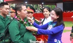 Bí thư T.Ư Đoàn Nguyễn Phạm Duy Trang tiễn thanh niên TPHCM lên đường nhập ngũ