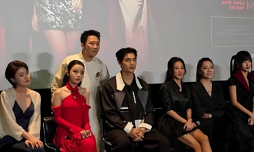 Đạo diễn Trấn Thành nói gì về dàn diễn viên phim Thỏ Ơi!! tại buổi ra mắt?