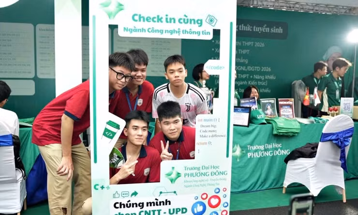 Cơ hội trải nghiệm đỉnh nóc cho teen mê khám phá tại Ngày hội tuyển sinh khối các ngành Khoa học và Công nghệ 2026
