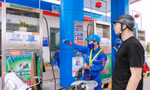 Vì sao nhiều người không mặn mà với xăng sinh học E10?