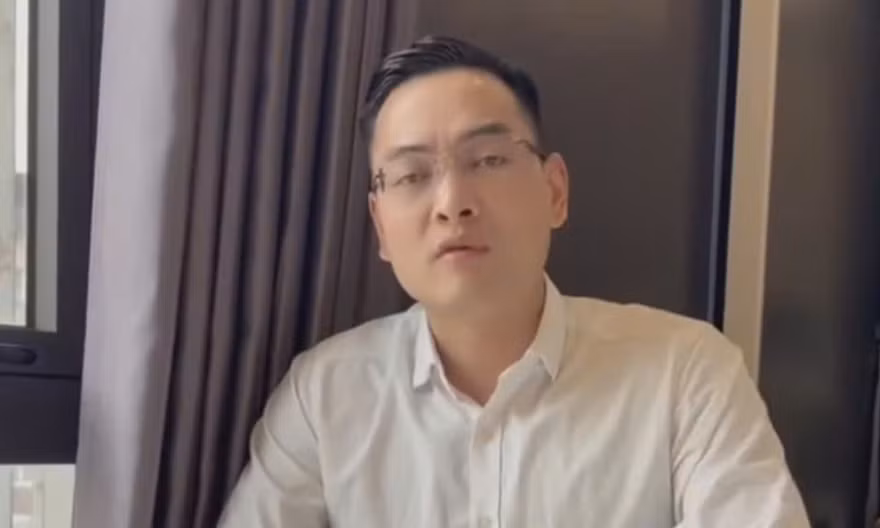 Hồ Văn Khoa xuất hiện trong video. Ảnh cắt từ video.