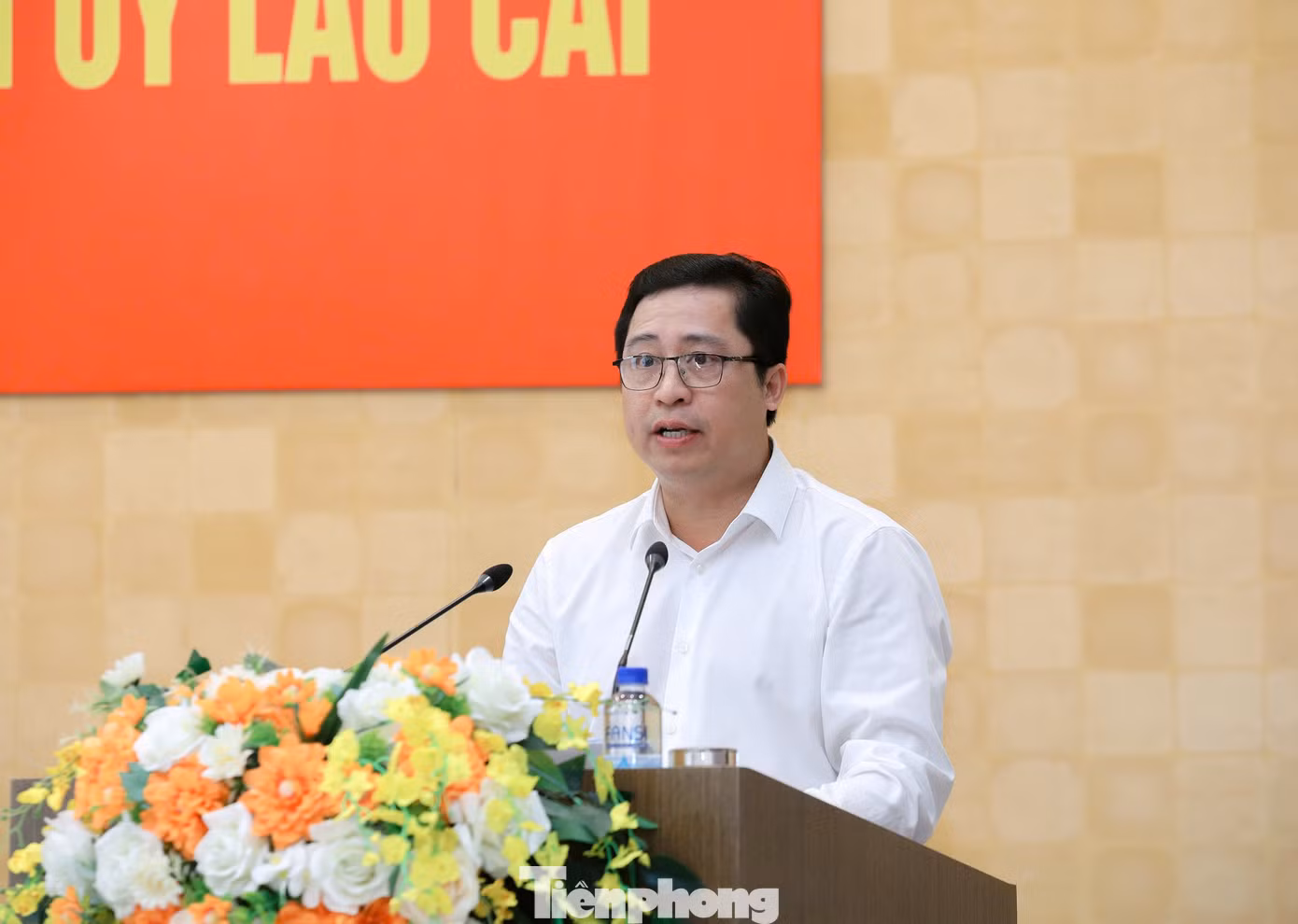 Ông Dương Quốc Huy - Bí thư Tỉnh ủy Lào Cai phát biểu tại buổi làm việc.