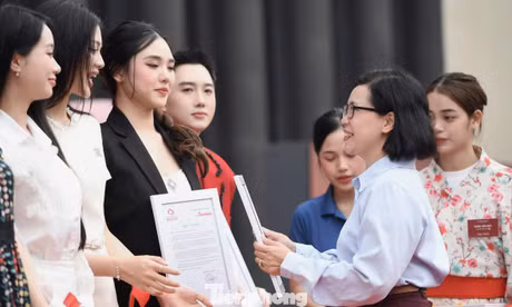 Khơi dậy mạch nguồn nhân ái trên miền Đất Tổ