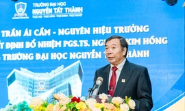 Trường ĐH Nguyễn Tất Thành bổ nhiệm PGS.TS. Nguyễn Kim Hồng làm hiệu trưởng
