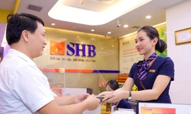 Ngân hàng dồn dập trả cổ tức