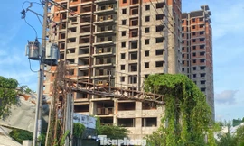 Cảnh tả tơi ở dự án Kingsway Tower, lừa bán cho gần 500 khách hàng 