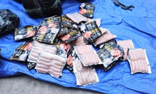 Tuyên Quang phát hiện hơn 2,3 tấn xúc xích không rõ nguồn gốc in chữ nước ngoài