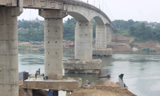 Chi 74 tỷ đồng sửa cầu Sông Lô