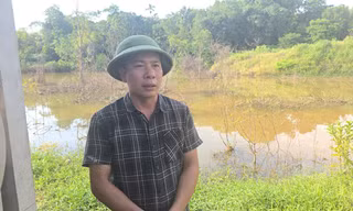 Tận thấy 'ốc đảo' mưa ngập, bùn lầy giữa khu công nghiệp ở Phú Thọ