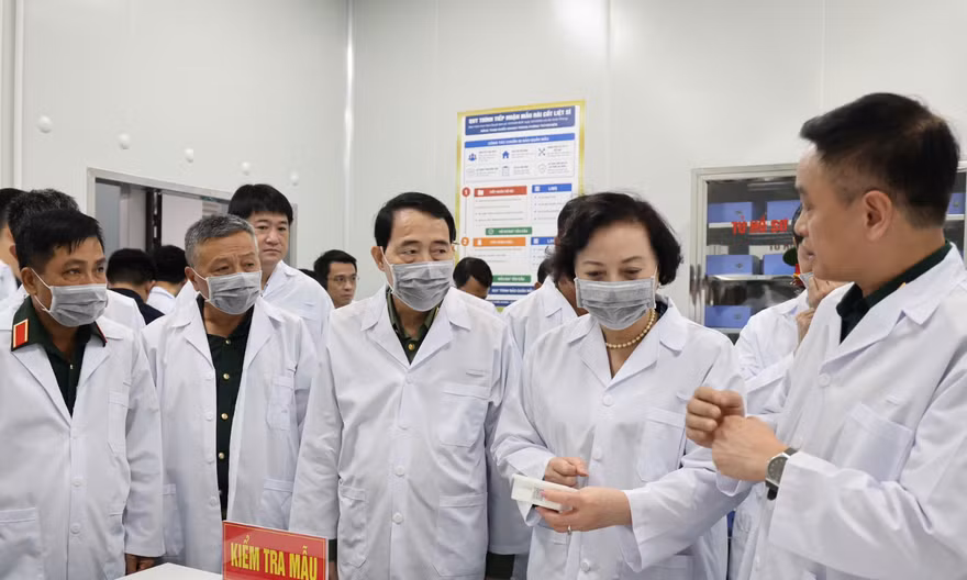 Phó Thủ tướng Phạm Thị Thanh Trà: Tăng tốc xác định danh tính liệt sĩ bằng ADN