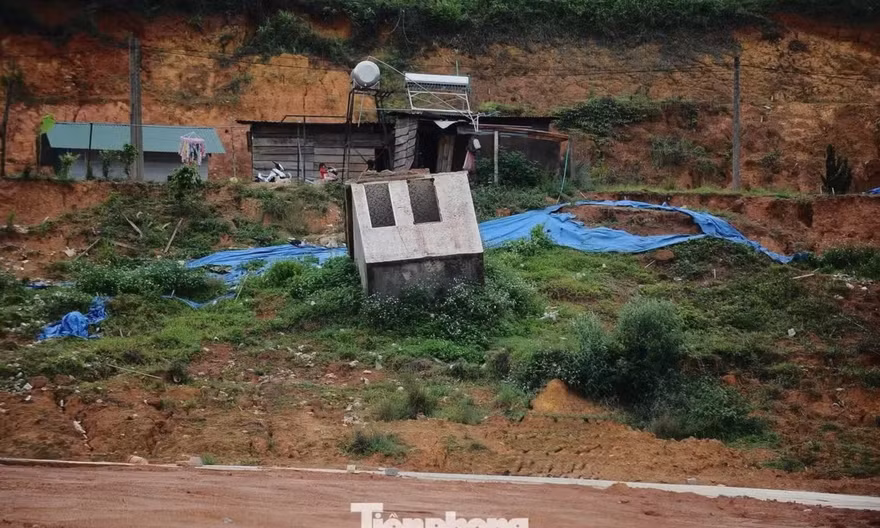 Thủ tướng yêu cầu sơ tán dân khỏi vùng nguy cơ lũ quét, sạt lở, ngập sâu