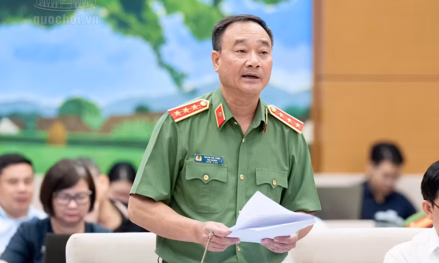 Thứ trưởng Bộ Công an: Hơn 1,7 triệu bản ghi dữ liệu cá nhân bị rao bán trong năm 2025