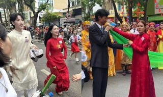 Dàn nghệ sĩ rạng rỡ, hóa "khối chạy marathon" tại buổi tổng duyệt nhiệm vụ A80