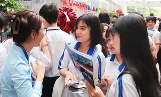 Các trường đại học công bố hàng loạt học bổng hấp dẫn thu hút thí sinh xét tuyển
