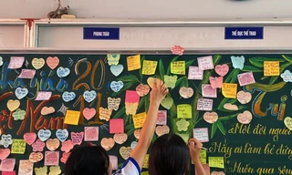 Teen hưởng ứng Ngày Nhà giáo Việt Nam với "bảng tri ân", diễn đàn kết nối