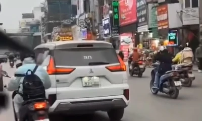 Lắp bảng led có dòng chữ xúc phạm lực lượng Công an, tài xế ô tô nói gì?