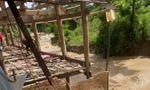 Lũ quét trong đêm ở Mường Luân: Nhà sập, ô tô trôi, bản làng tan hoang