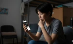 Sinh viên khi tìm việc trên mạng cần tìm những trang giới thiệu việc làm có uy tín để tránh sập bẫy lừa đảo.