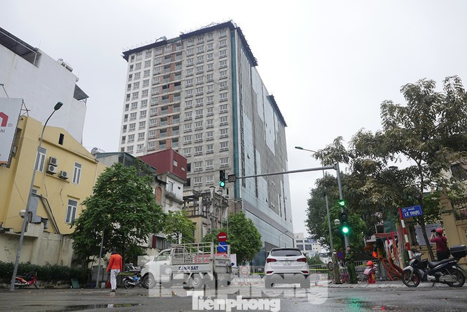 Hàng trăm biệt thự 'mọc' trái phép, bí ẩn khu đất xây nhà ở cán bộ bỏ hoang ảnh 3