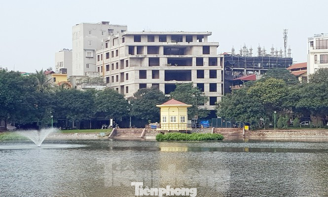 Hàng trăm biệt thự 'mọc' trái phép, bí ẩn khu đất xây nhà ở cán bộ bỏ hoang ảnh 1