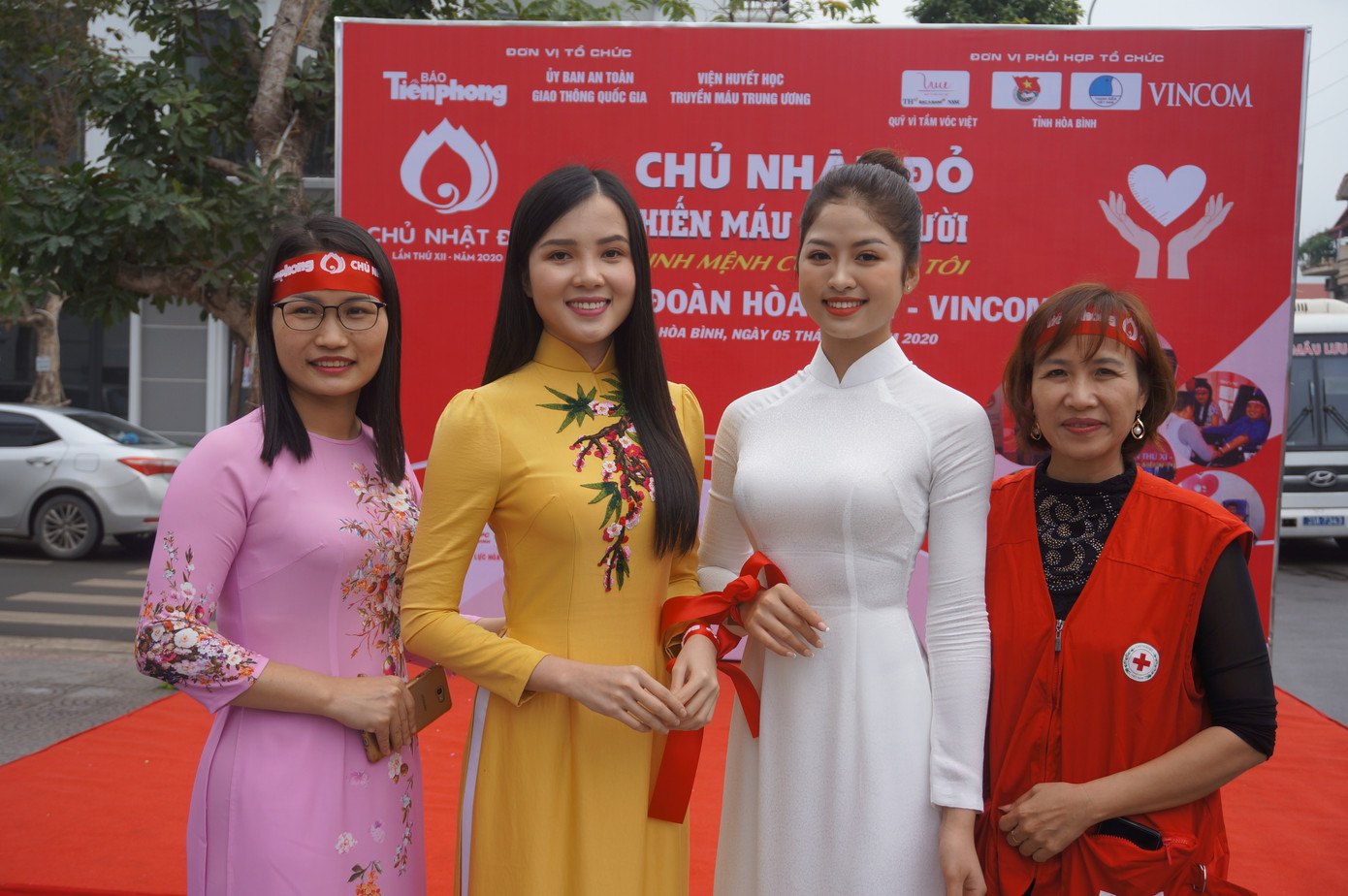 Những giọt máu hồng mang lại cho đời sự sống ảnh 14