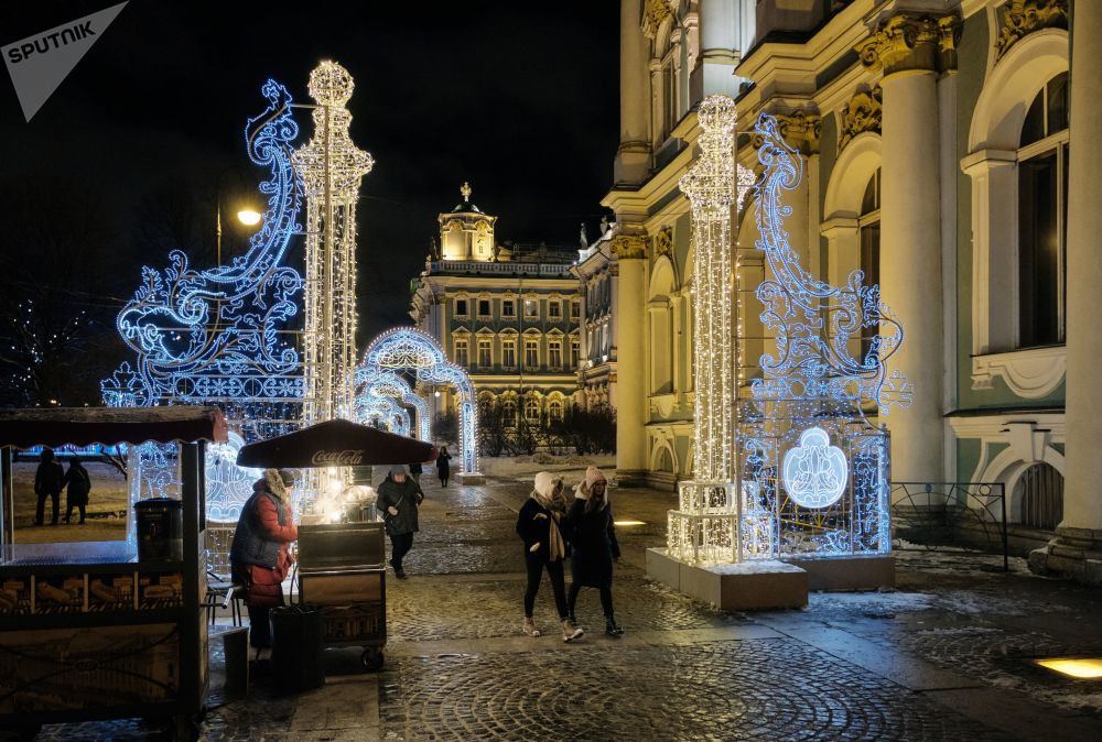 Saint-Peterburg lộng lẫy đón Giáng sinh và năm mới 2020 ảnh 11