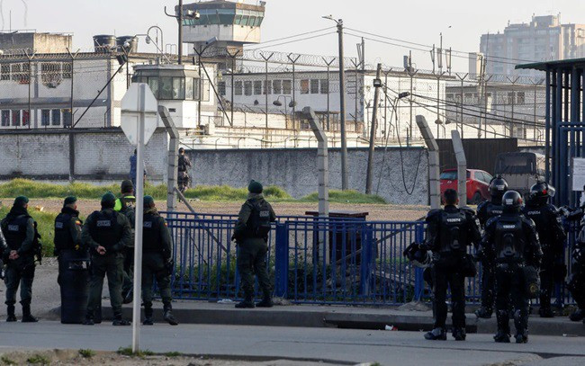 Bạo loạn ở nhà tù Colombia vì Covid-19, hơn trăm người thương vong ảnh 2