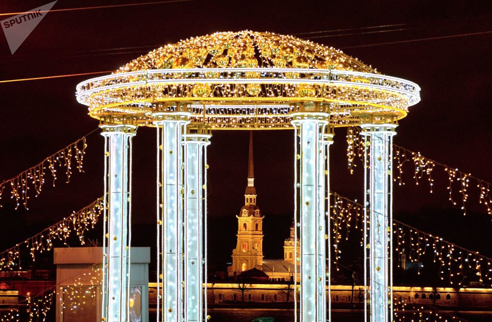 Saint-Peterburg lộng lẫy đón Giáng sinh và năm mới 2020 ảnh 9