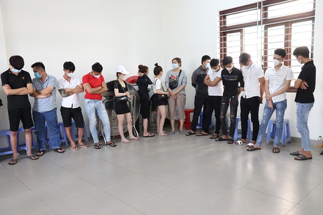 33 người 'thác loạn' ma túy tập thể giữa đêm trong câu lạc bộ ảnh 1