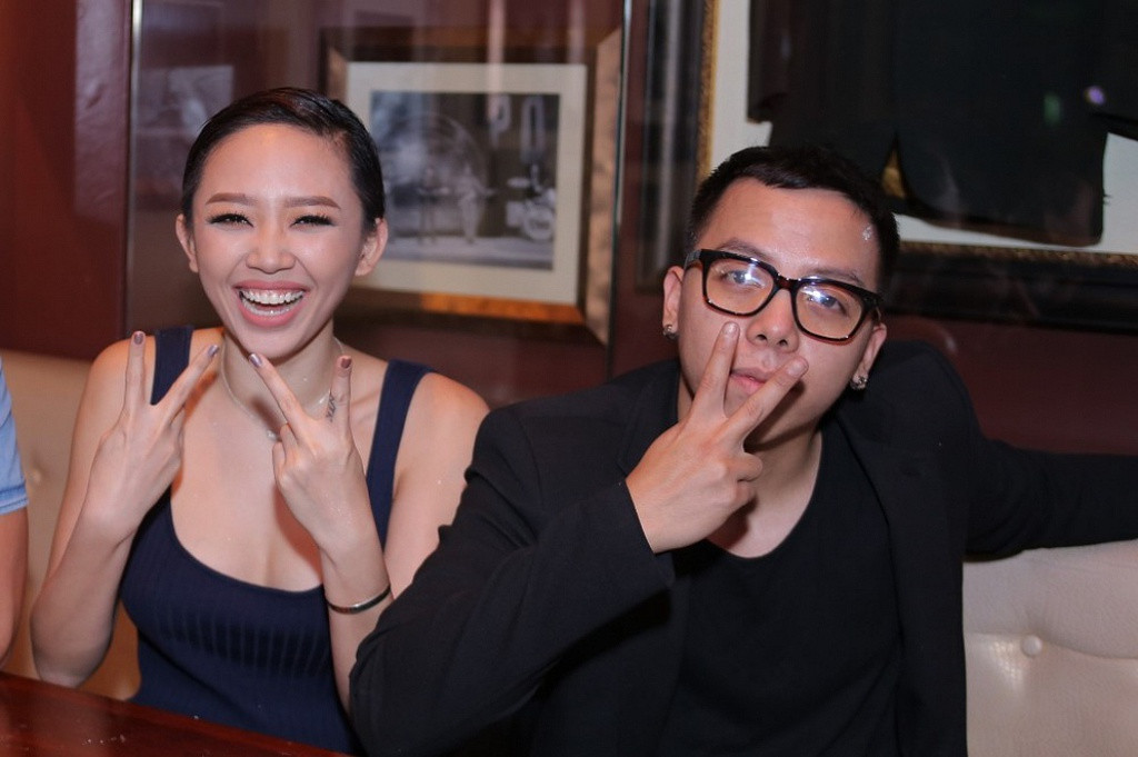 Vì yêu Hoàng Touliver, Tóc Tiên chấp nhận 'mất tất cả' ở Mỹ? ảnh 2