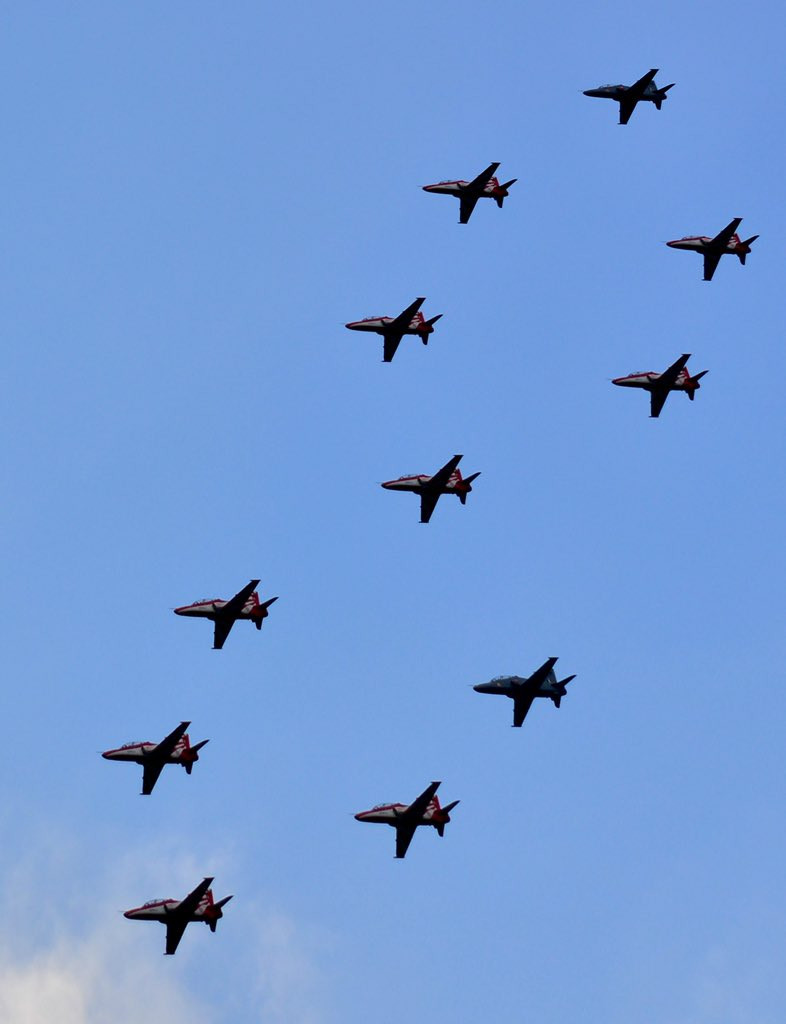 Ấn Độ diễu binh rầm rộ kỷ niệm 88 năm Ngày Không quân ảnh 11