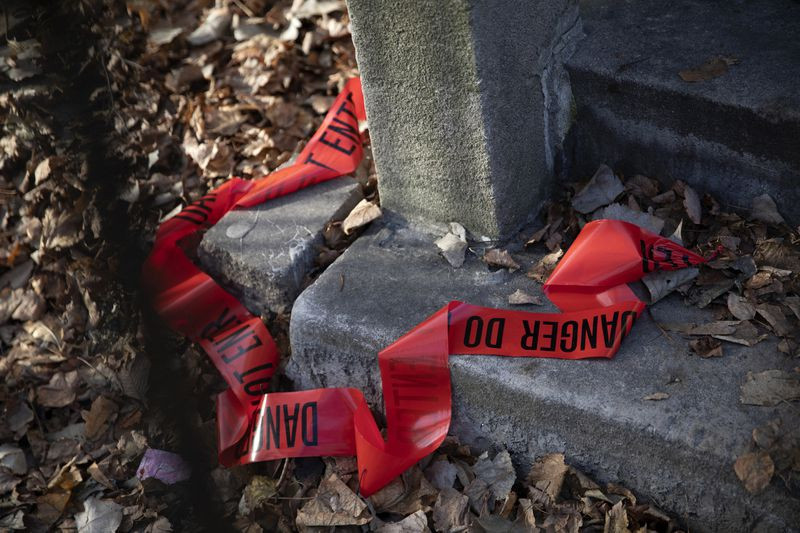 Xả súng hàng loạt giữa bữa tiệc, 13 người thương vong ảnh 2